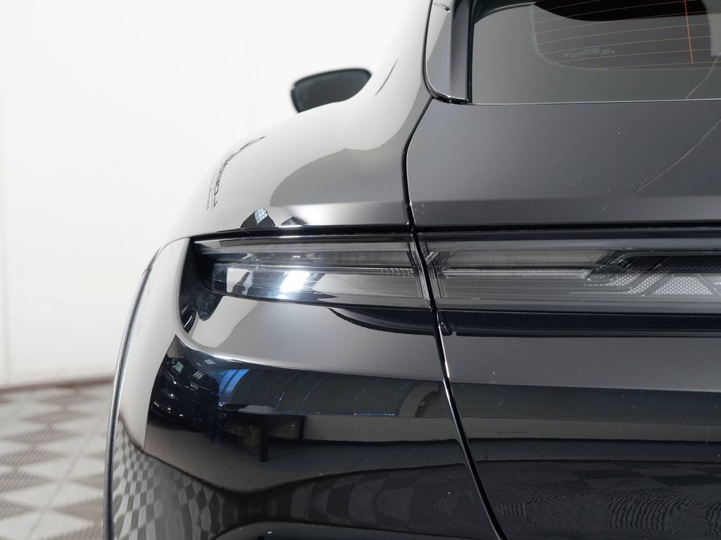 Certified 2024 Porsche Taycan 4S AWD/4WD image 12