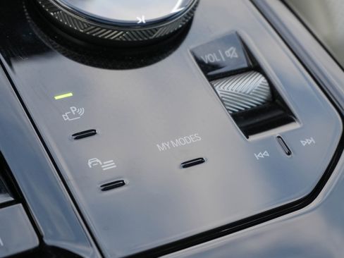 Used 2026 BMW 540i xDrive image 30