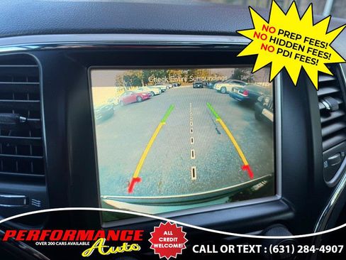 Used 2017 Jeep Grand Cherokee Limited AWD/4WD image 22