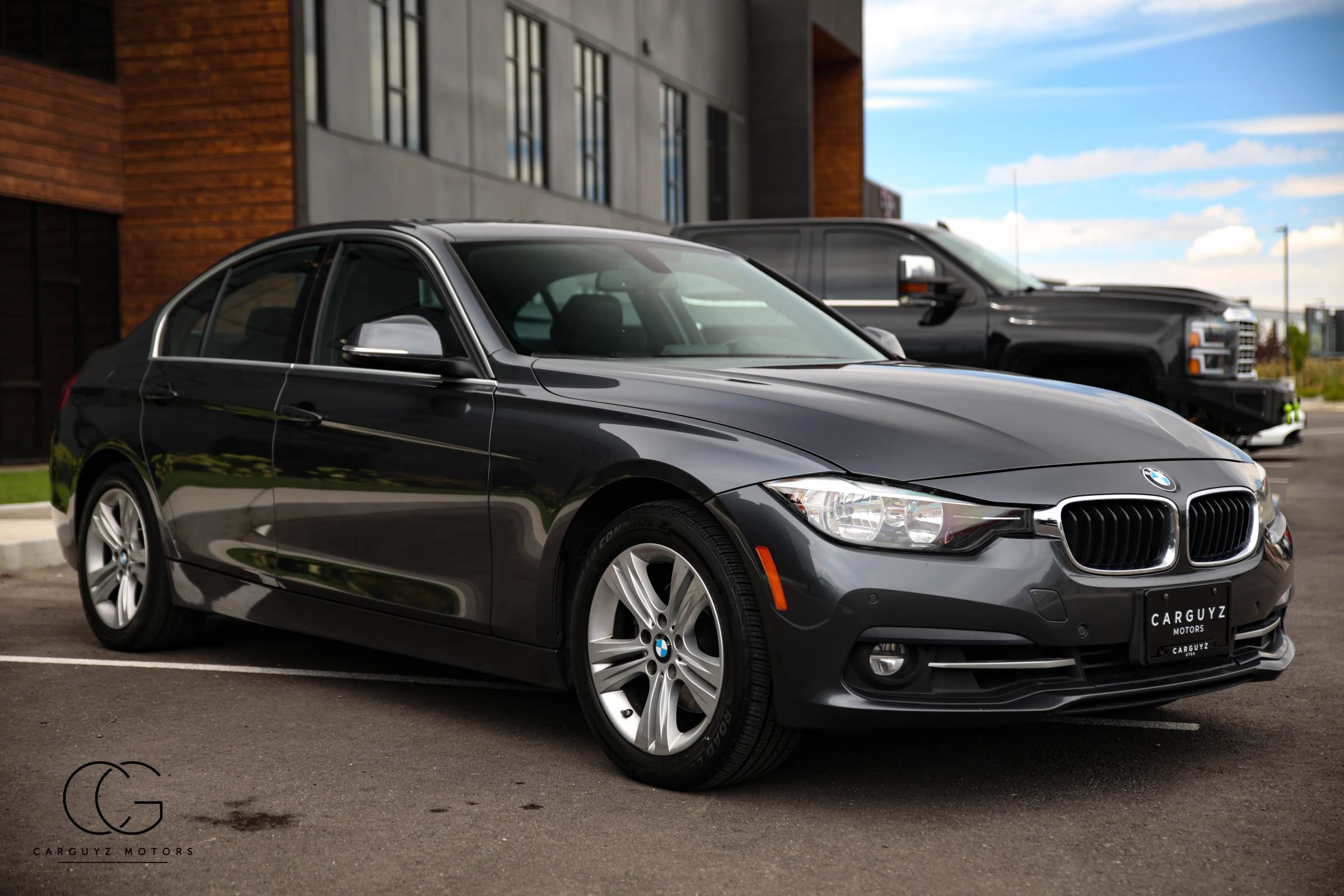 Used 2017 BMW 330i Sedan RWD image 18
