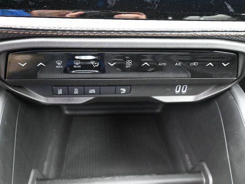 New 2026 Jeep Cherokee Limited AWD/4WD image 20