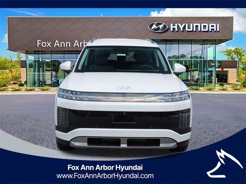 New 2026 Hyundai Ioniq 9 SEL image 8