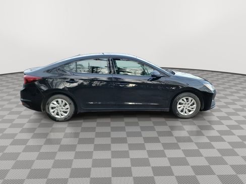 Used 2020 Hyundai Elantra SE w/ Cargo Package (C1) image 9