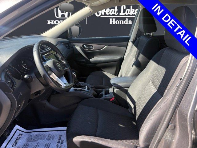 Used 2020 Nissan Rogue SV FWD image 10