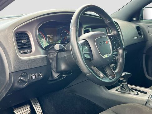 Used 2022 Dodge Charger GT w/ Blacktop Package image 9