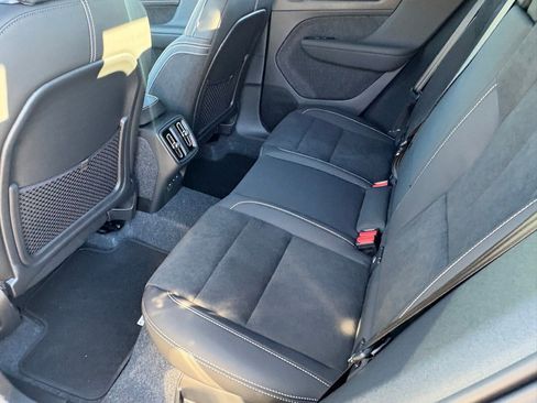 New 2026 Volvo XC40 B5 Ultra w/ Protection Package Premier image 22