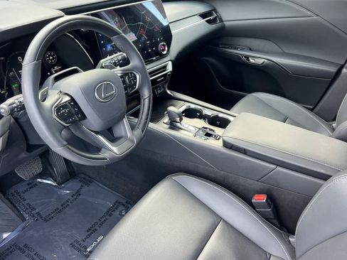 Used 2025 Lexus RX 350h w/ Convenience Package AWD/4WD image 11