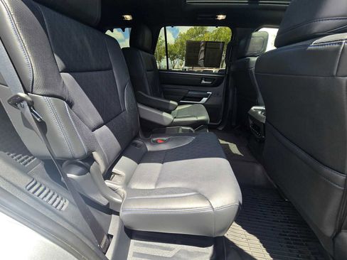 Used 2025 Toyota Sequoia Platinum AWD/4WD image 12