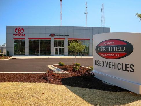 Used 2022 Toyota Camry XSE image 22