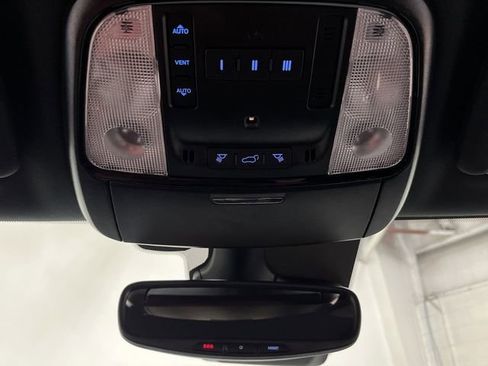 Used 2025 Dodge Durango R/T image 30