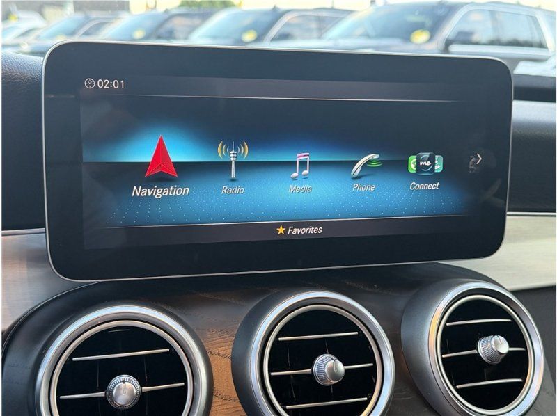 Used 2020 Mercedes-Benz C 300 Sedan image 39
