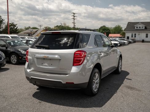 Used 2016 Chevrolet Equinox LT w/ Convenience Package FWD image 3