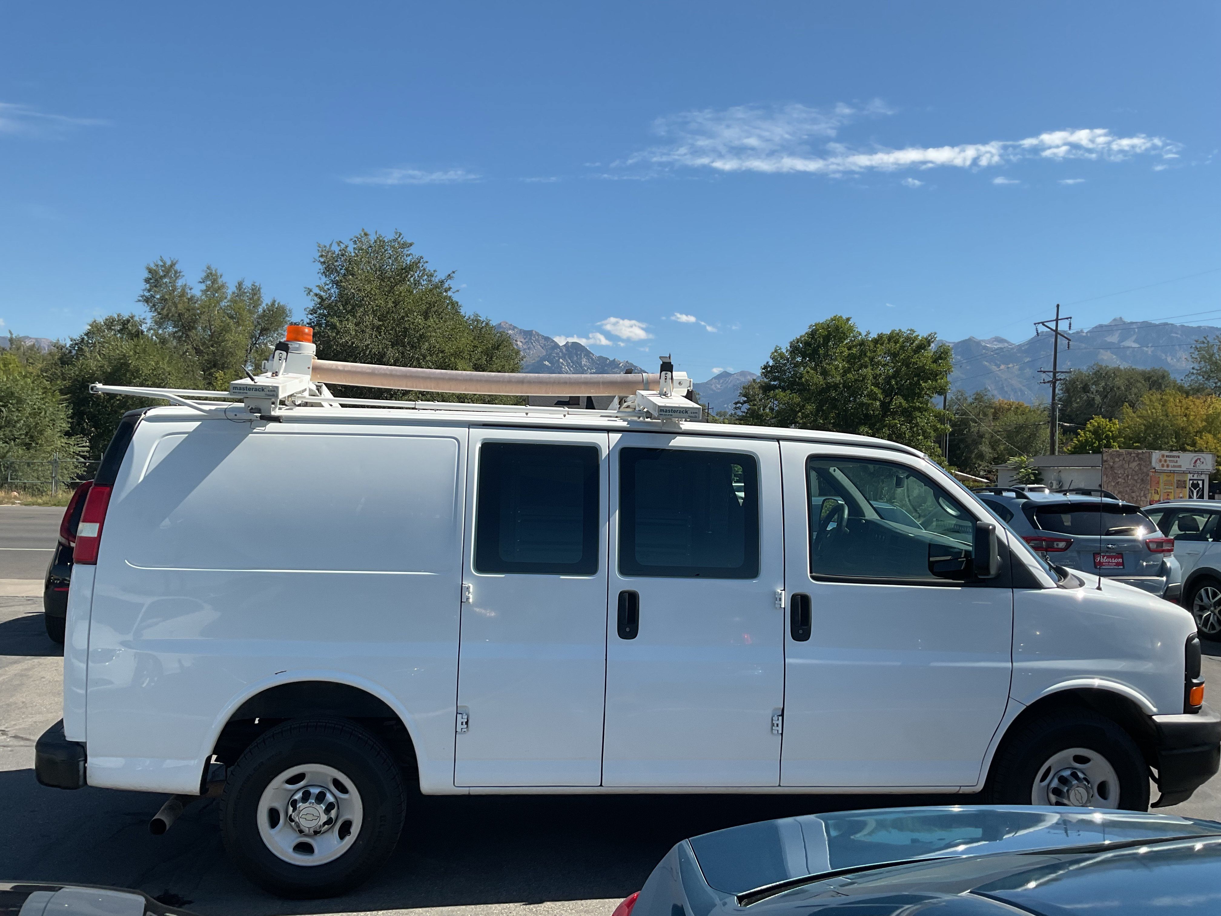 Used 2013 Chevrolet Express 2500 RWD image 4
