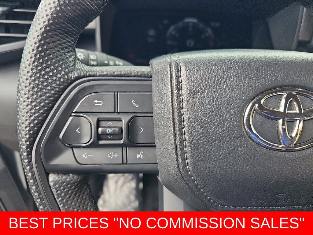Used 2025 Toyota Tundra TRD Pro AWD/4WD image 16