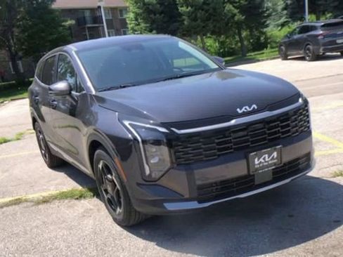 New 2026 Kia Sportage EX image 5