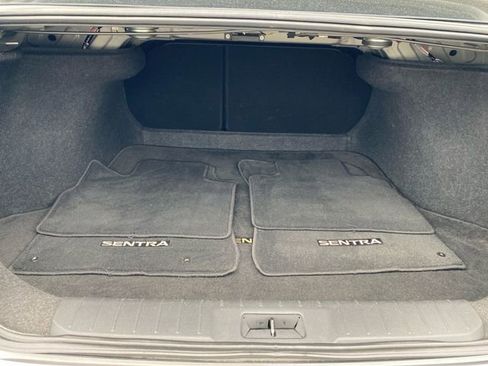 Used 2024 Nissan Sentra S FWD image 30