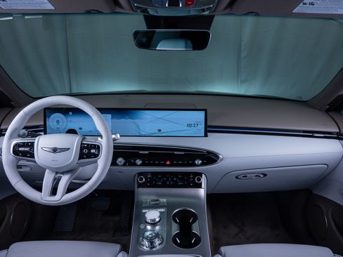 New 2026 Genesis GV70 2.5T Advanced image 13