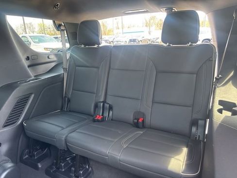 Used 2025 Chevrolet Tahoe Premier image 18