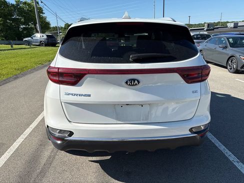 Used 2021 Kia Sportage EX AWD/4WD image 4