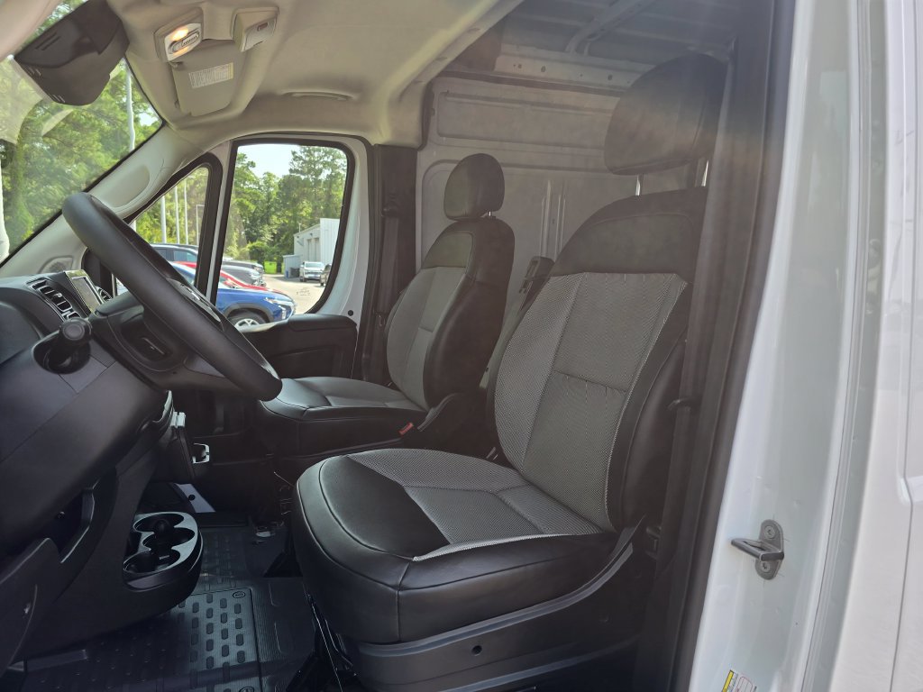 Used 2023 RAM ProMaster 3500 w/ Interior LED Lighting Group FWD image 9