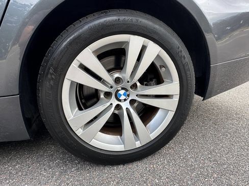 Used 2010 BMW 528i Sedan image 23