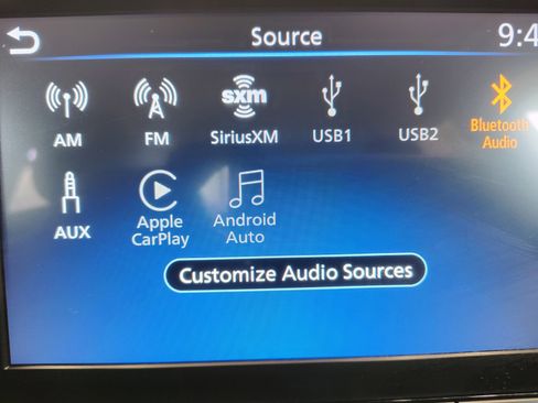 Used 2024 Nissan Sentra SV image 3