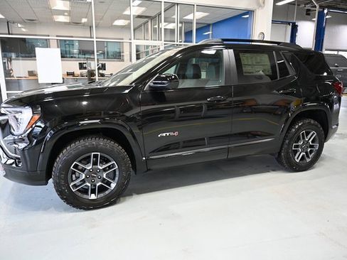 New 2026 GMC Terrain AT4 w/ Convenience Package III image 7
