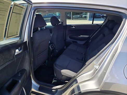 Used 2019 Kia Sportage LX FWD image 18