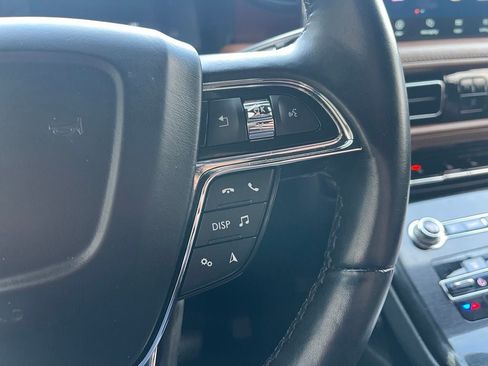 Certified 2023 Lincoln Nautilus Reserve AWD/4WD image 30