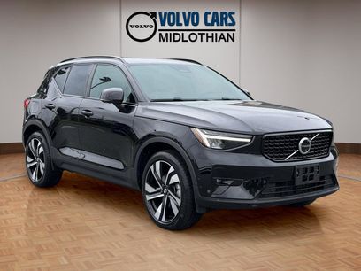 Used 2023 Volvo XC40 B5 Plus w/ Protection Package Premier