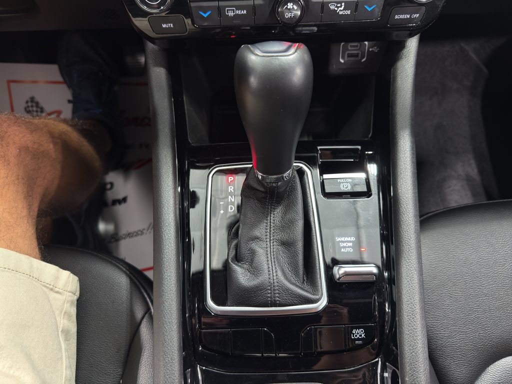 Used 2025 Jeep Compass Limited AWD/4WD image 24