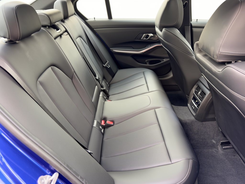 Certified 2026 BMW M340i RWD image 29