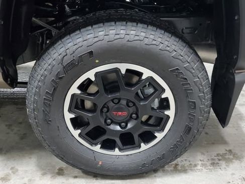 New 2026 Toyota Tacoma TRD Off-Road image 7