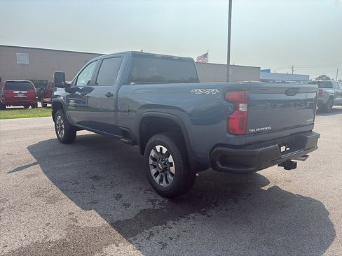 New 2026 Chevrolet Silverado 2500 Custom w/ Custom Convenience Package AWD/4WD image 3