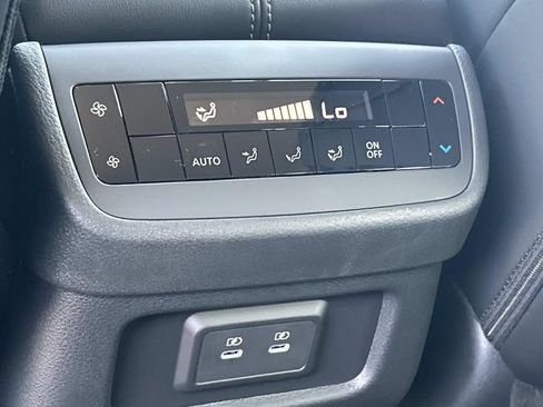New 2026 Nissan Pathfinder SL AWD/4WD image 23