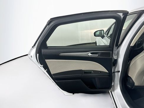 Used 2019 Ford Fusion S image 26