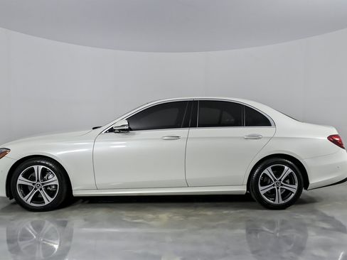 Used 2019 Mercedes-Benz E 300 4MATIC image 7