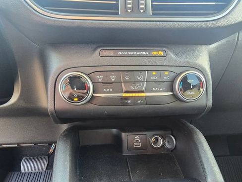 Used 2025 Ford Escape Active FWD image 19