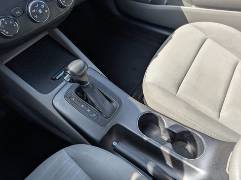 Used 2014 Kia Forte EX image 24
