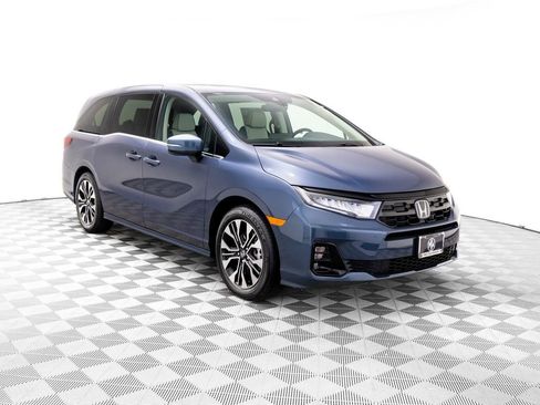 New 2026 Honda Odyssey Elite image 8