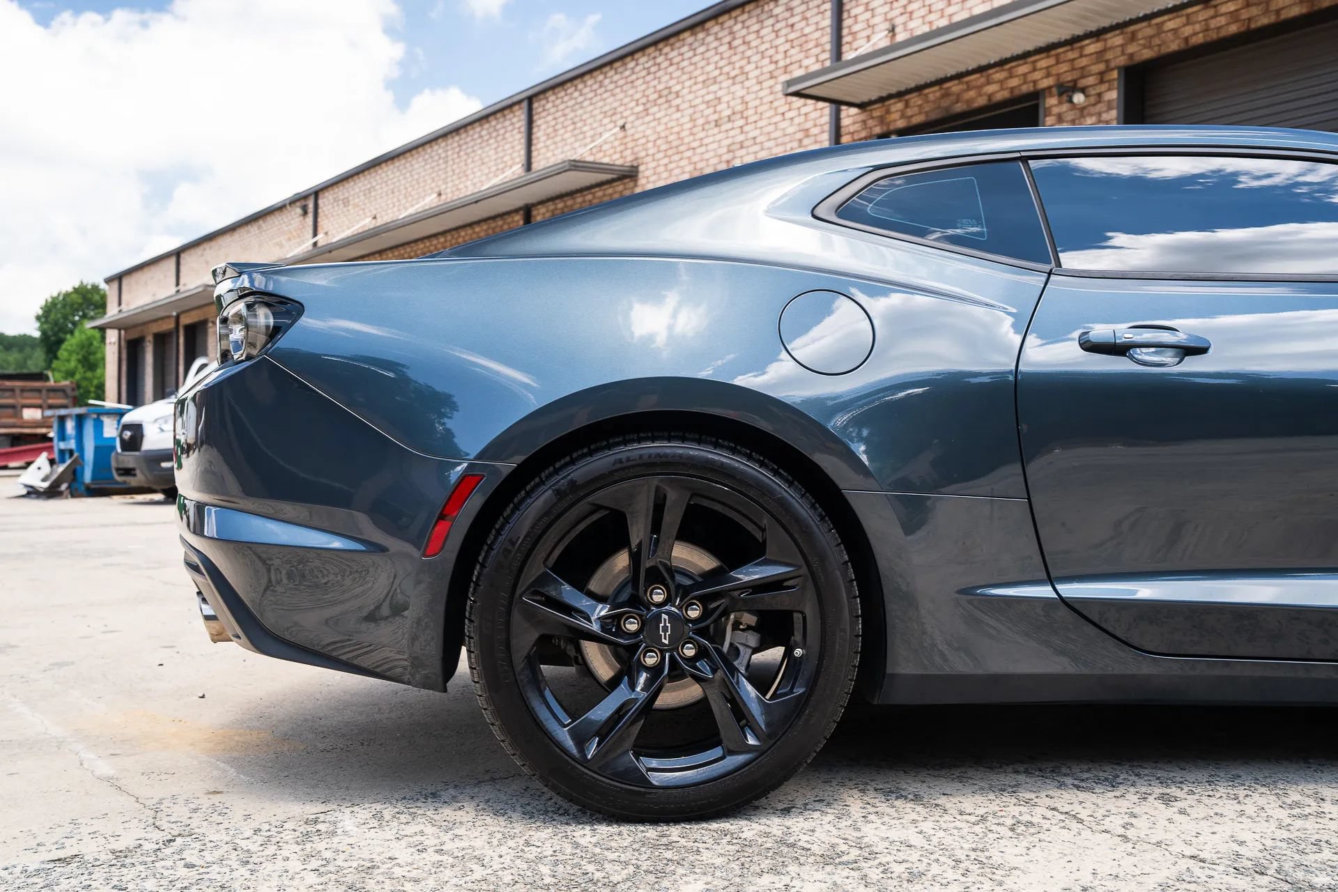 Used 2022 Chevrolet Camaro LT w/ RS Package RWD image 10