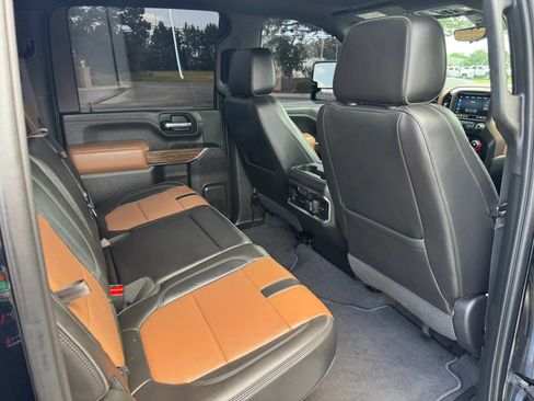 Used 2020 Chevrolet Silverado 3500 High Country AWD/4WD image 29