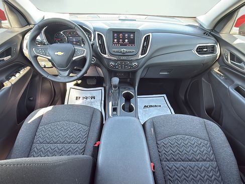 Used 2023 Chevrolet Equinox LT FWD image 27