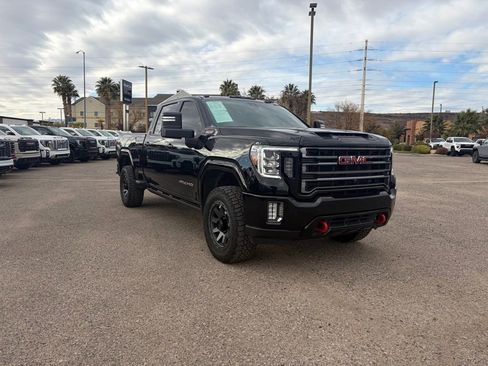 Used 2022 GMC Sierra 2500 AT4 w/ AT4 Premium Plus Package image 7