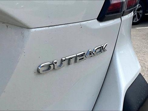 Certified 2025 Subaru Outback Limited w/ Tech Package 3 AWD/4WD image 21