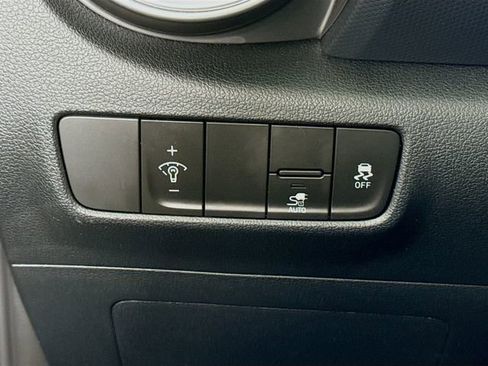 Certified 2023 Hyundai Kona SEL image 12