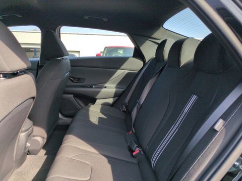 New 2026 Hyundai Elantra Sport FWD image 21