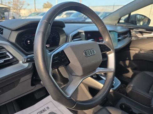 Used 2023 Audi Q4 e-tron Premium Plus image 27