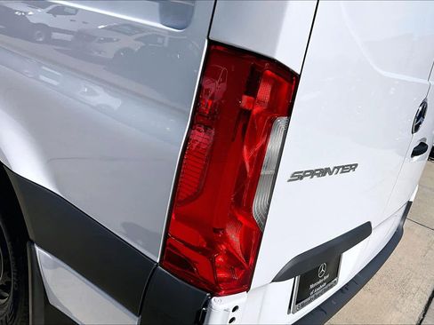 New 2025 Mercedes-Benz Sprinter 2500 image 14