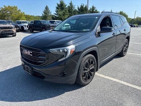 Used 2020 GMC Terrain SLT w/ Preferred Package AWD/4WD image 1